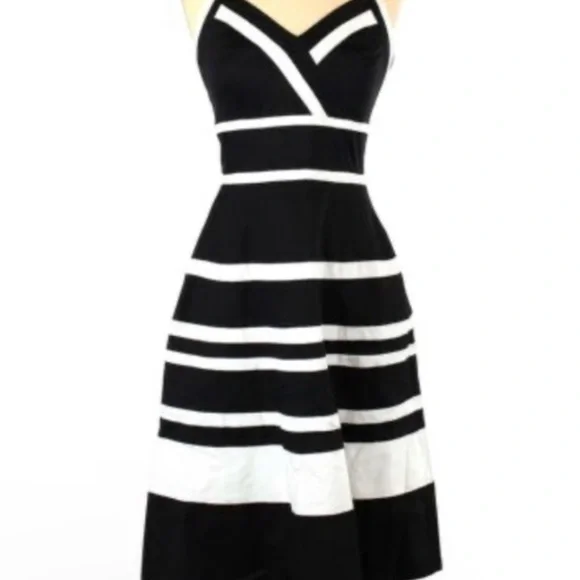 White House Black Market | Dresses | White House Black Market Black And White Fit And Flare Dress | Poshmark White House Black Market | Dresses | White House Black Market Black And White Fit And Flare Dress | Poshmark